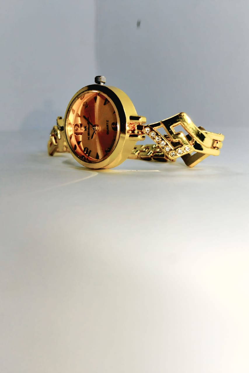 Xenlex Watch - Golden - Image 4